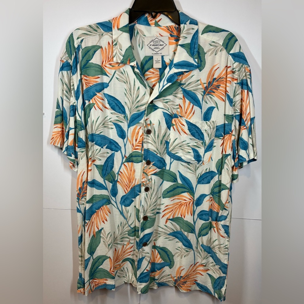 St. John's Bay Men’s Hawaiian Tropical Leaf Short-Sleeve Button-Down Size Large